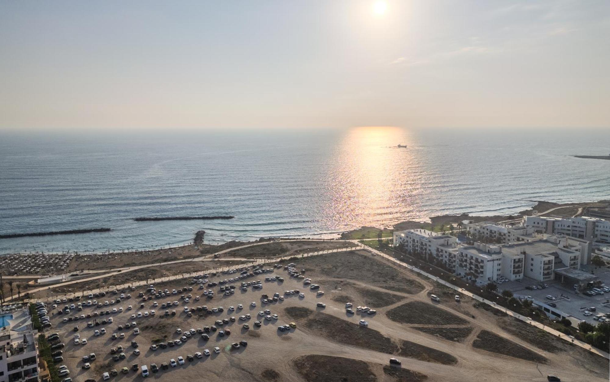H&o Sea & Sun