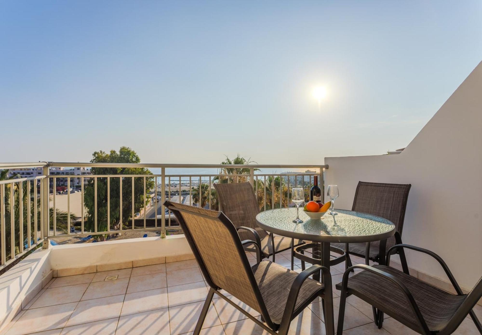H&o Sea & Sun Apartment Paphos